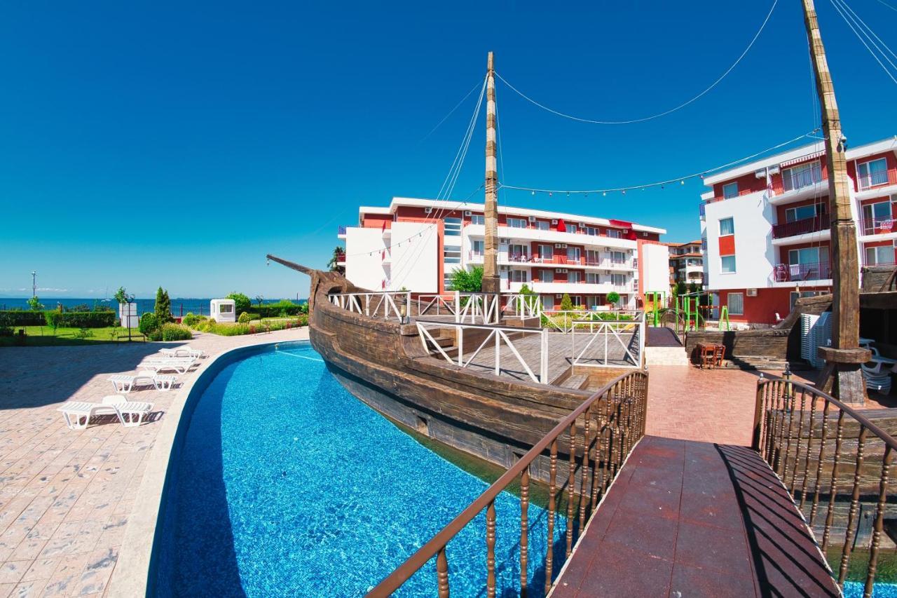 Privilege Fort Beach Apartments Sveti Vlas Extérieur photo