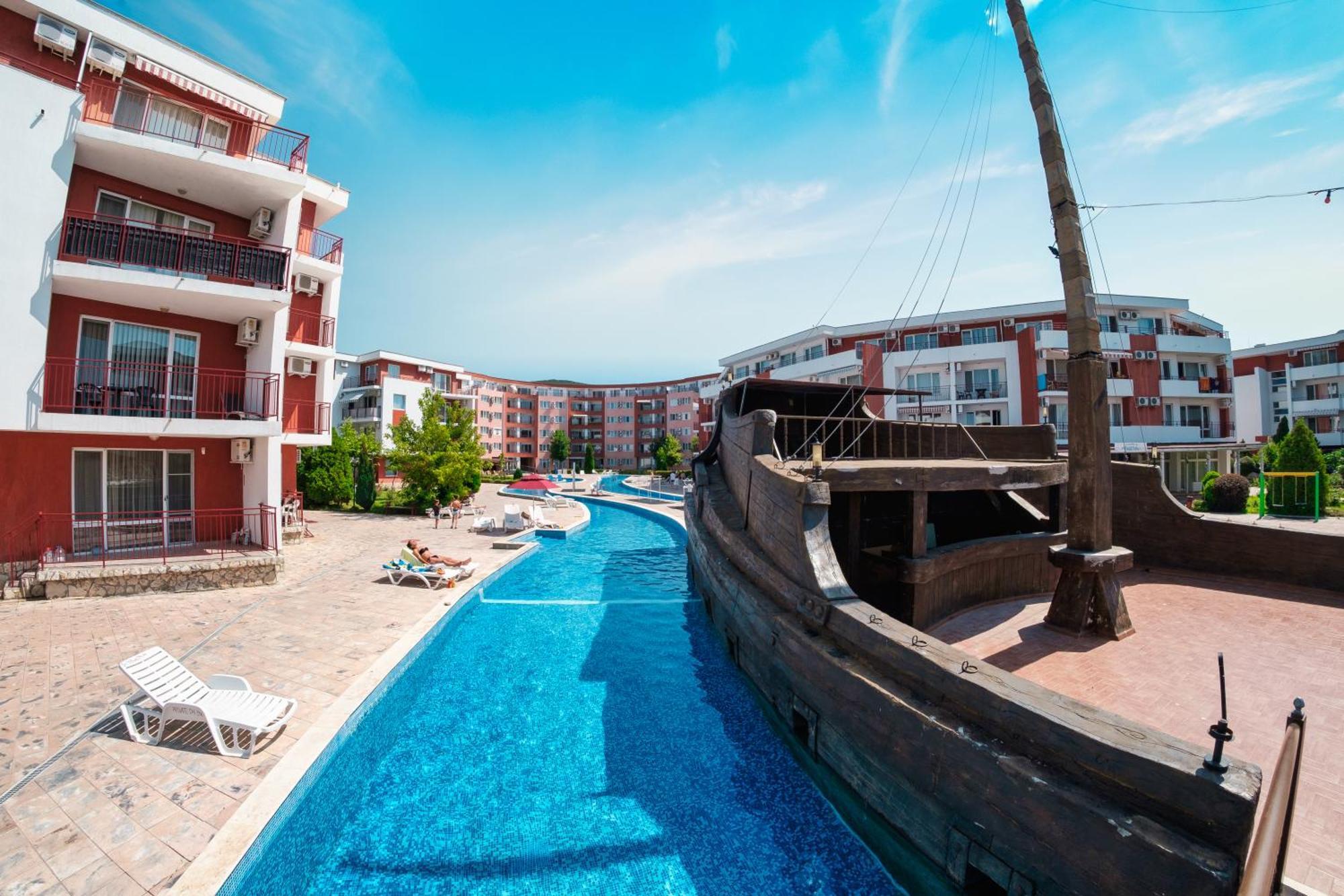 Privilege Fort Beach Apartments Sveti Vlas Extérieur photo