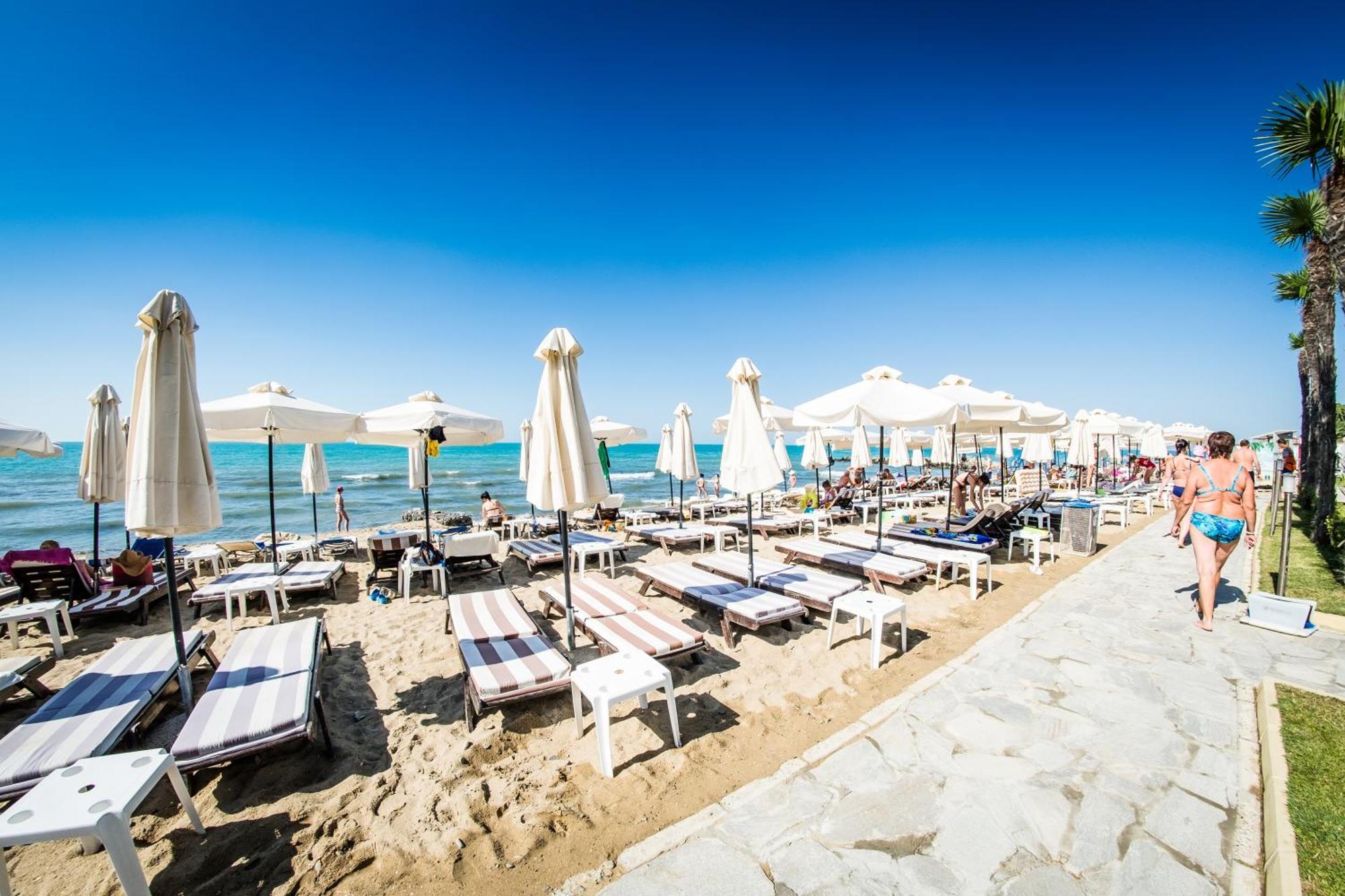 Privilege Fort Beach Apartments Sveti Vlas Extérieur photo
