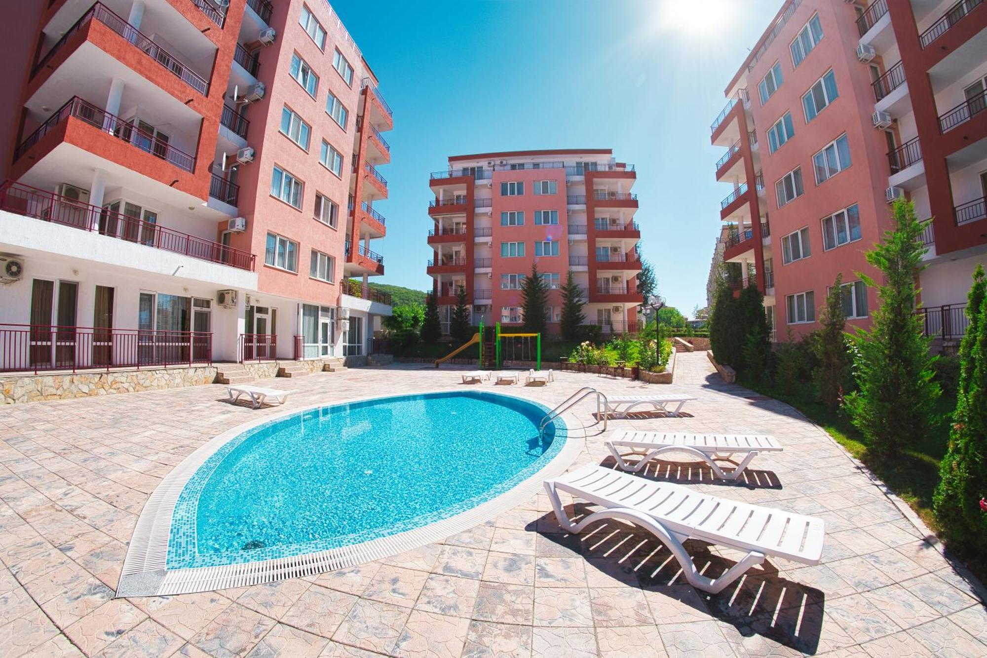Privilege Fort Beach Apartments Sveti Vlas Extérieur photo