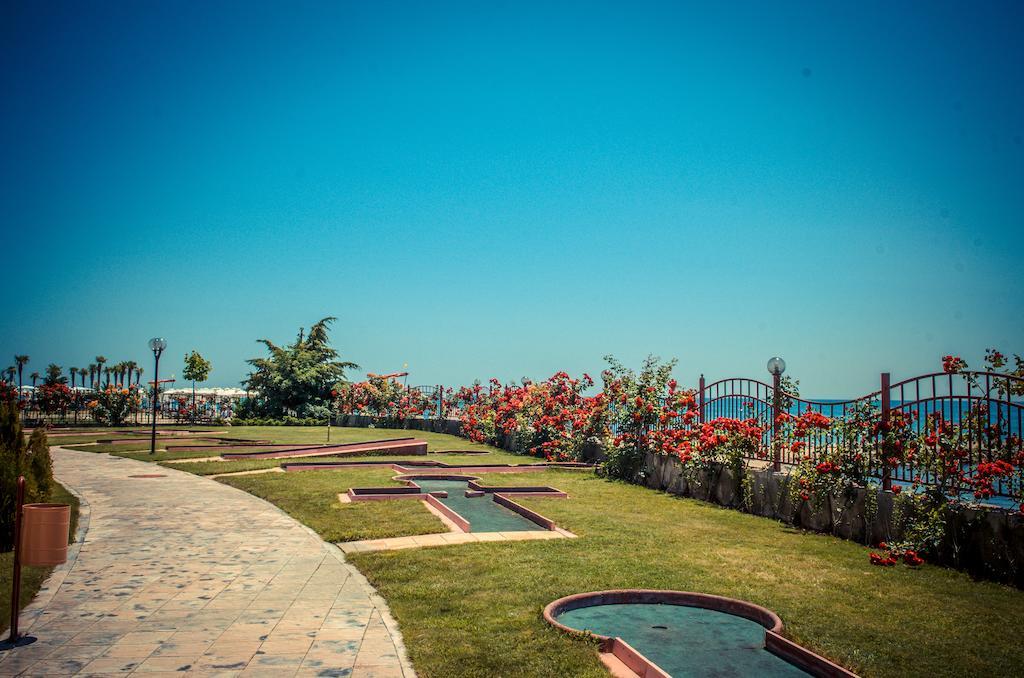 Privilege Fort Beach Apartments Sveti Vlas Extérieur photo