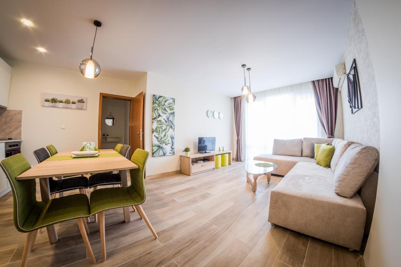 Privilege Fort Beach Apartments Sveti Vlas Extérieur photo