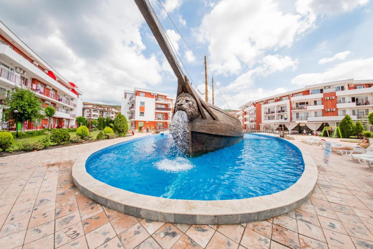 Privilege Fort Beach Apartments Sveti Vlas Extérieur photo